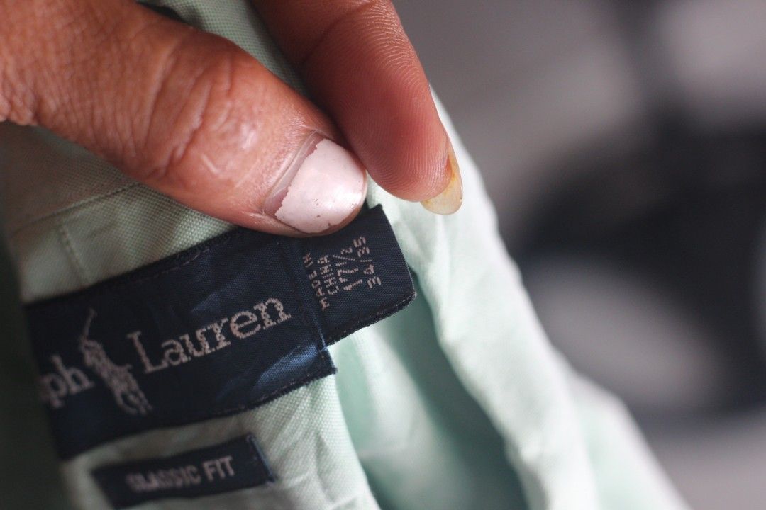Ralph Lauren button up polo long sleeve (Category: Activewear) located in Calabanga. Submitted by foxsthrift_420 (Listing ID 1459350874, Image 3). Description: size xl like new pwede sa masilan no issue dm to purchase TYIA.