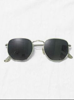 (Category: ) located in . Submitted by 24HStore (Listing ID 1459451707, Image 1). Description: .