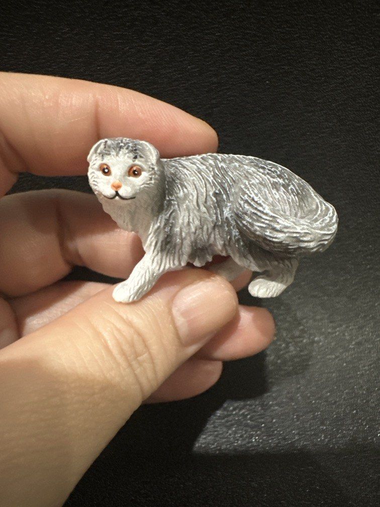 Realistic Cat Figure (Category: Figurines & Statues) located in Manila. Submitted by krystalchewey_ (Listing ID 1459408446, Image 3). Description: Bnew Actual Photo Posted 150php Cat.