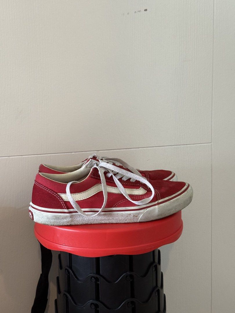 Red Vans Old Skool Suede Sneakers (Category: Sneakers) located in Manila. Submitted by shopdancedhanice (Listing ID 1459318345, Image 1). Description: - Classic red Vans Old Skool sneakers - Suede material with iconic white side stripe - White laces - Soles show typical wear, consistent with use; needs repair on sides - Sold as is.