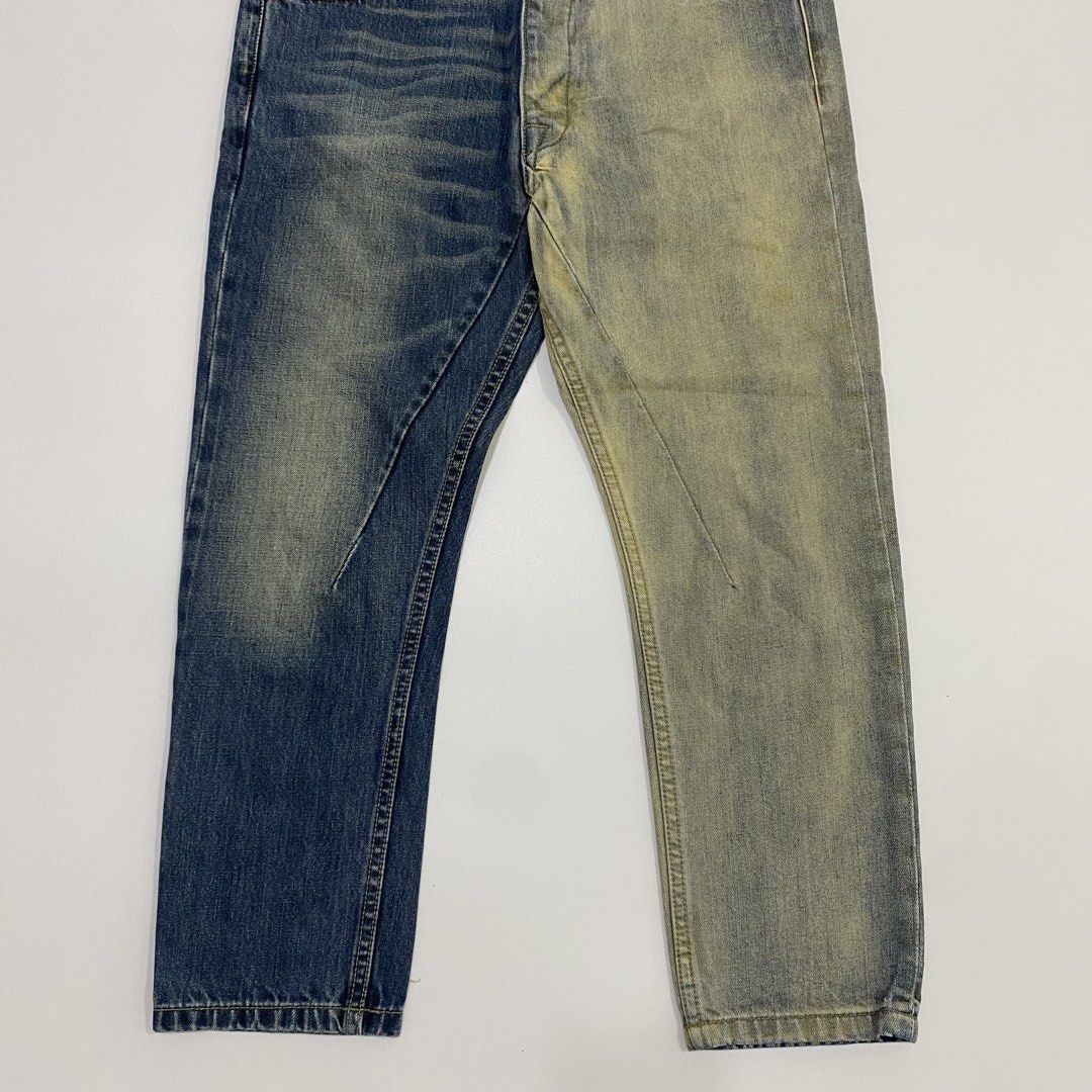 Rick Owens - Drkshdw - Torrence Cropped - Bleach Jeans (Category: Jeans) located in Cavite. Submitted by pastseas0n_ (Listing ID 1459343234, Image 3). Description: Rick Owens - Drkshdw - Torrence Cropped - Bleach Jeans Size : 27 FLAT MEASUREMENTS Waist : 31 inches Length : 34 inches Inseam : 23 inches Crotch : 11 inches Leg Opening : 6 inches 9/10 CONDITION Two Tone Made in Italy Button Fly.