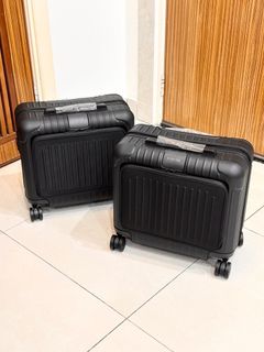 RIMOWA 🧳 Collection item 2