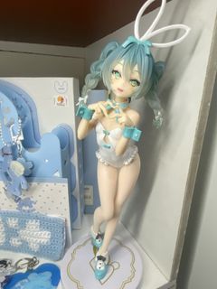 (Category: ) located in . Submitted by sera_phim (Listing ID 1459382104, Image 1). Description: .
