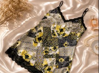 (Category: ) located in . Submitted by revivecloset99 (Listing ID 1459411904, Image 1). Description: .