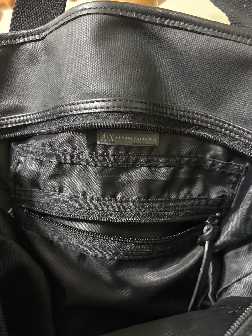 second hand Armani exchanged (Category: Luxury Bags & Wallets) located in Bulacan. Submitted by lilet_37 (Listing ID 1459426976, Image 3). Description: .