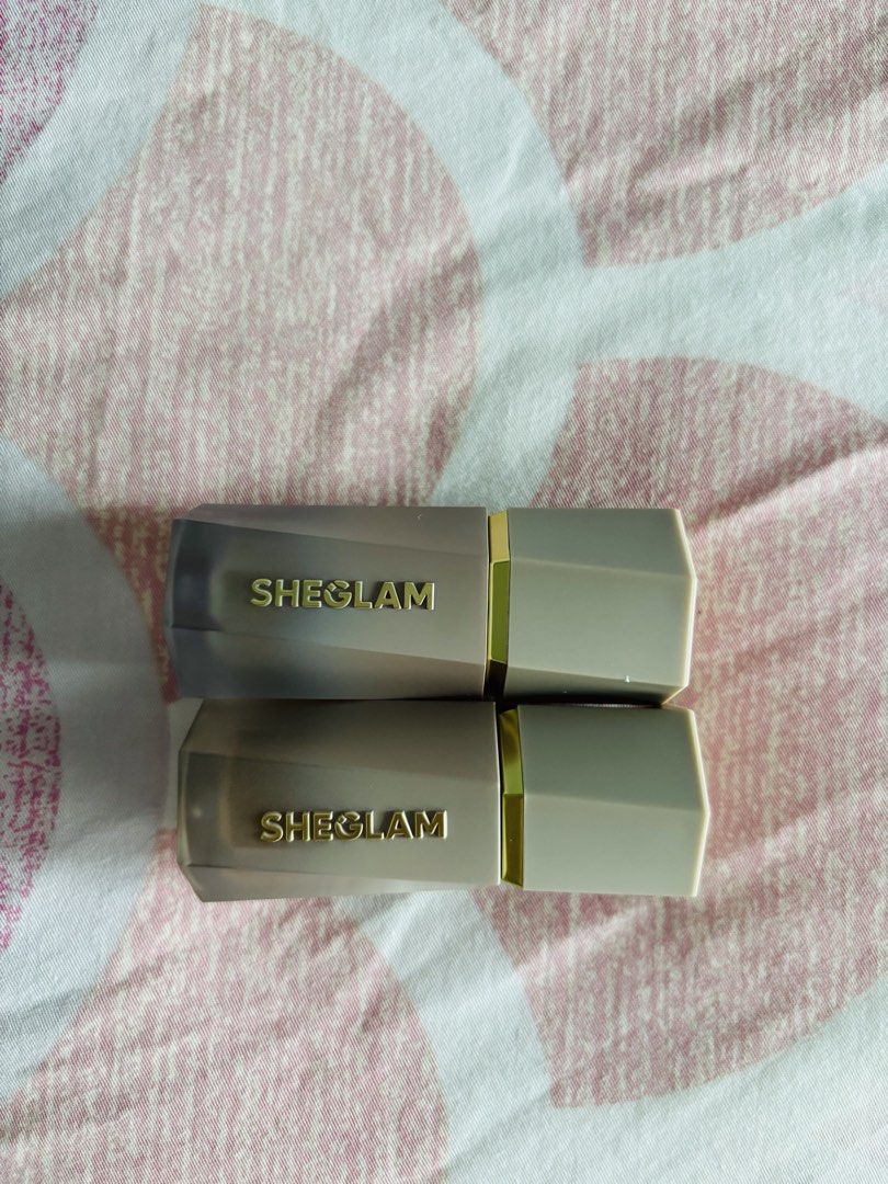 SHEGLAM Sun Sculpt liquid contour (Category: Makeup) located in Makati City. Submitted by argelenfau89191 (Listing ID 1459301552, Image 1). Description: Soft tan and Warm Honey Used Once Selling as a set..