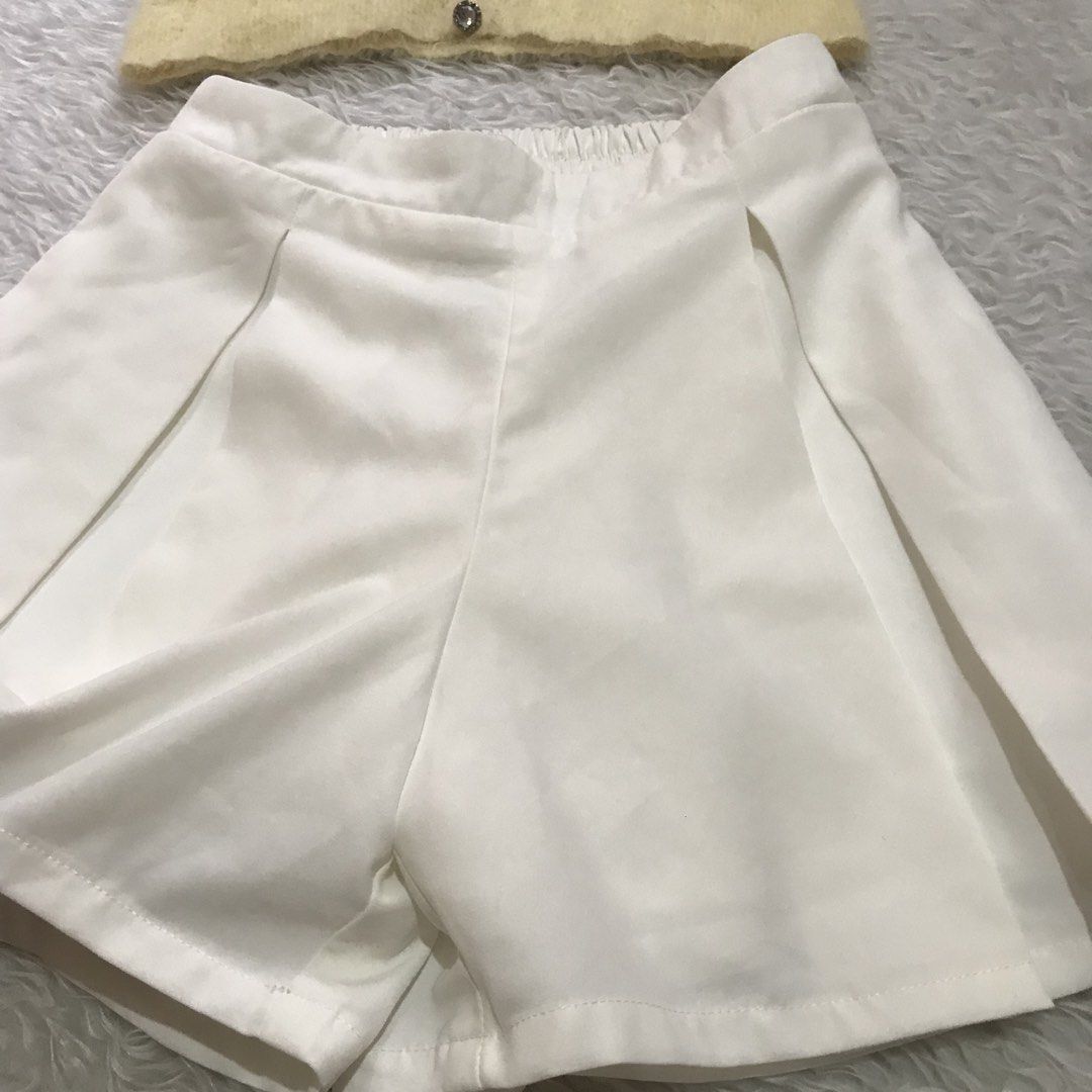Shein/ Rustanette bundle 9-10y (Category: Babies & Kids Fashion) located in Mandaue City. Submitted by mayang07 (Listing ID 1459304168, Image 3). Description: .