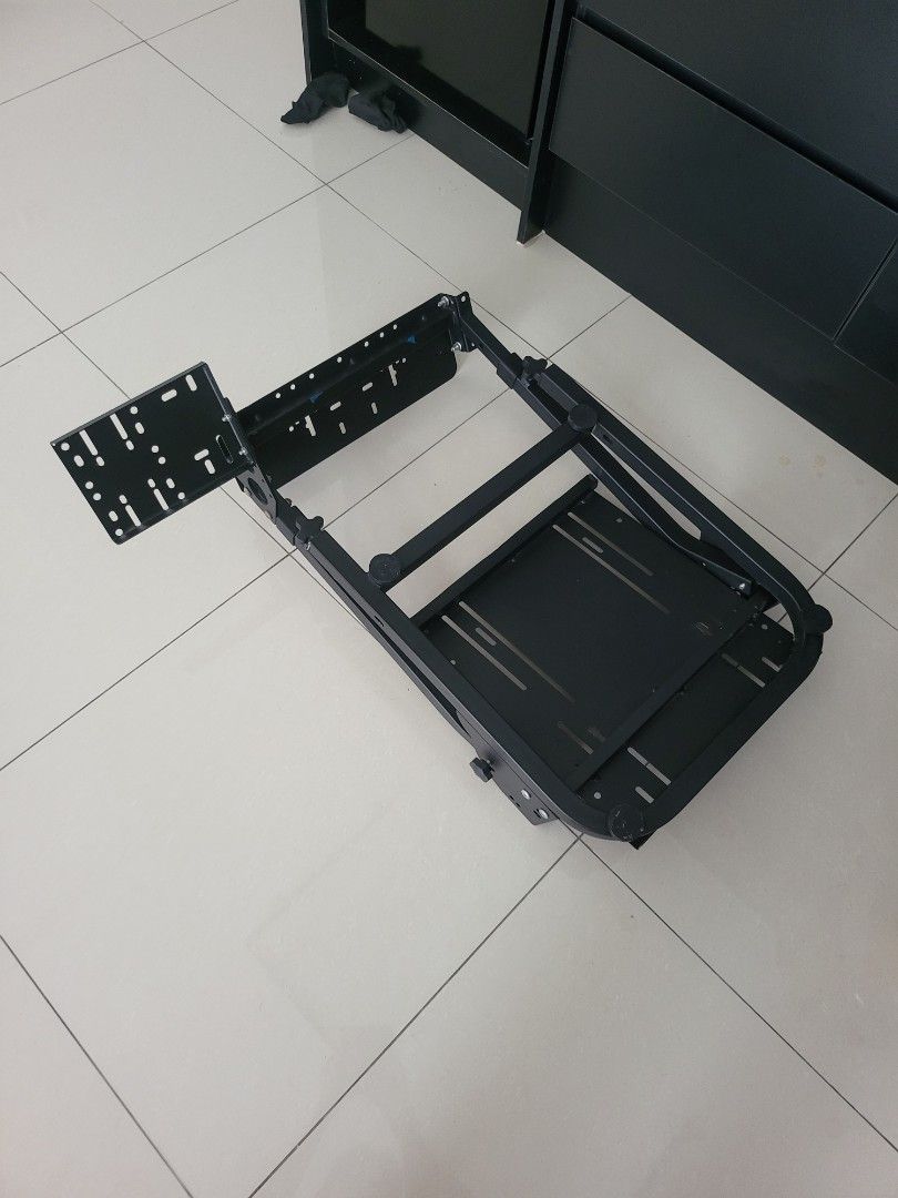 Sim Rig (Category: Auto Accessories) located in Kuala Lumpur. Submitted by matin.hsi (Listing ID 1459307542, Image 3). Description: Lightly used Good Condition 👍 DM for more details.