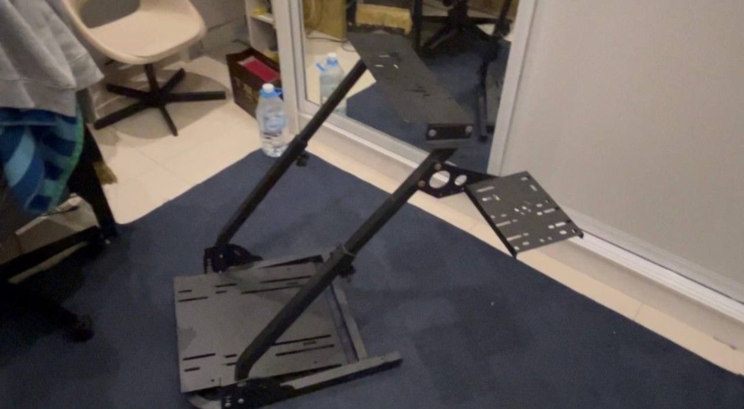 Sim Rig (Category: Auto Accessories) located in Kuala Lumpur. Submitted by matin.hsi (Listing ID 1459307542, Image 1). Description: Lightly used Good Condition 👍 DM for more details.