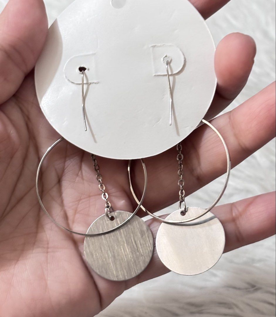 Sinma Nickel Free Earrings (Category: Earrings) located in Paranaque City. Submitted by dalle_closet (Listing ID 1459348164, Image 3). Description: new pa ito nickel free.