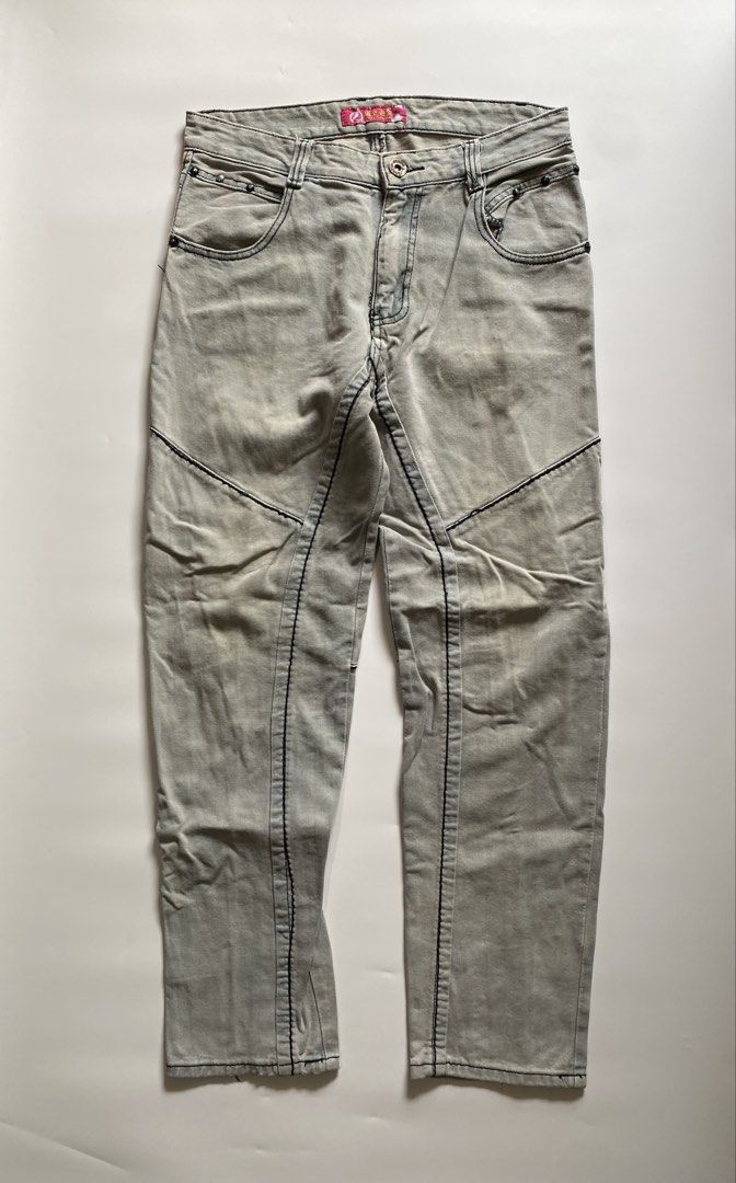 Skeleton biker y2k jeans (Category: Jeans) located in Manila. Submitted by finofindthisart (Listing ID 1459379731, Image 3). Description: Length 39 Waist 30 Hems 7 Measured it by inches Issue: N/A This is a pre-loved/thrifted items and may show minor signs of issue due to its vintage nature. Kindly manage expectations. No refunds or exchanges will be accepted. 📍Pasay City DM for inquiries..