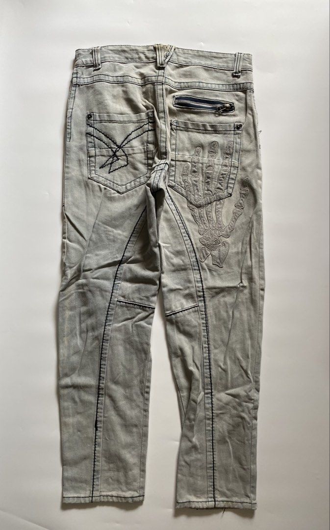 Skeleton biker y2k jeans (Category: Jeans) located in Manila. Submitted by finofindthisart (Listing ID 1459379731, Image 2). Description: Length 39 Waist 30 Hems 7 Measured it by inches Issue: N/A This is a pre-loved/thrifted items and may show minor signs of issue due to its vintage nature. Kindly manage expectations. No refunds or exchanges will be accepted. 📍Pasay City DM for inquiries..