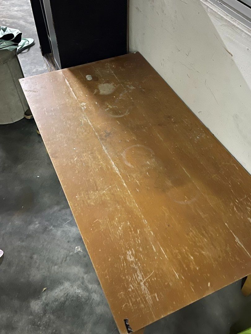 Solid wood table (Category: Tables & Sets) located in Georgetown. Submitted by hasegawa____ (Listing ID 1459344809, Image 3). Description: Measurement : 120cm x 62cm x 47cm Self pickup only Price not included shipping Nego for serious buyer.