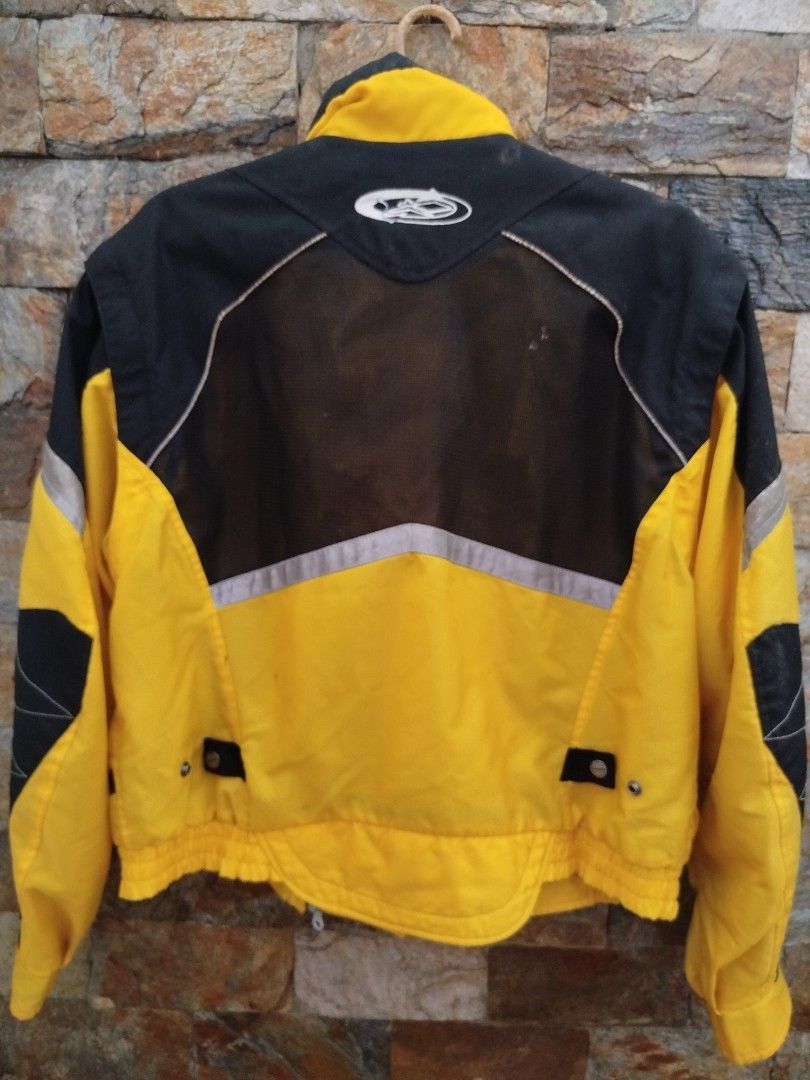 SPIDI On Track Motorcycle Jacket Yellow Black (Category: Coats, Jackets and Outerwear) located in Manila. Submitted by asiongmx (Listing ID 1459332732, Image 2). Description: - SPIDI Motorcycle Jacket - Color: Yellow and Black - "On Track Since 77" detailing - Removable quilted inner lining for warmth - Mesh panels for ventilation - Ideal for motorcycle riding - Please check photos for condition details *See pics for issues * AS IS * DECLUTTERING