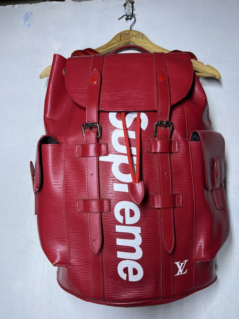 Supreme X Louis Vuitton (Category: Luxury Bags & Wallets) located in Tacurong. Submitted by jayve_ukaysell (Listing ID 1459457543, Image 3). Description: Supreme X LV off/legit Message me for more details .