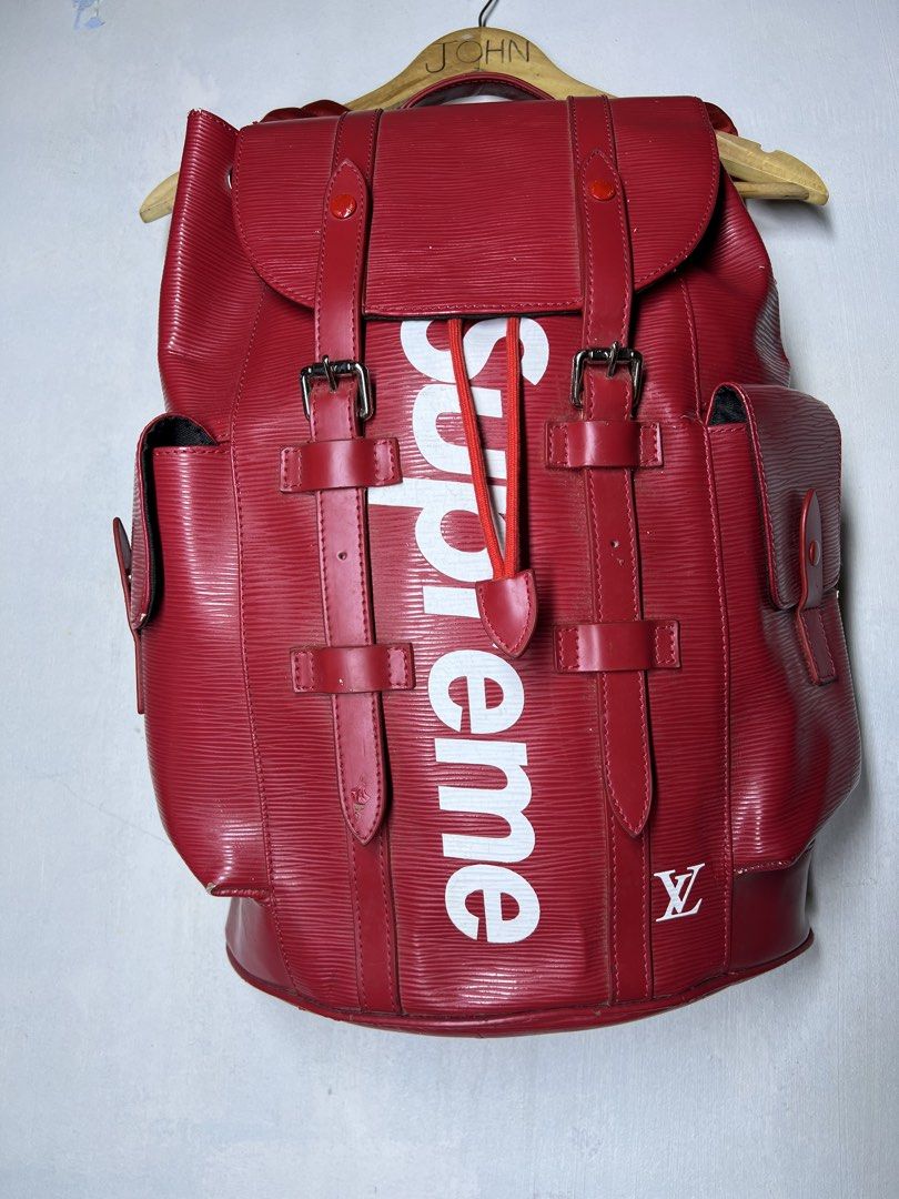 Supreme X Louis Vuitton (Category: Luxury Bags & Wallets) located in Tacurong. Submitted by jayve_ukaysell (Listing ID 1459457543, Image 2). Description: Supreme X LV off/legit Message me for more details .