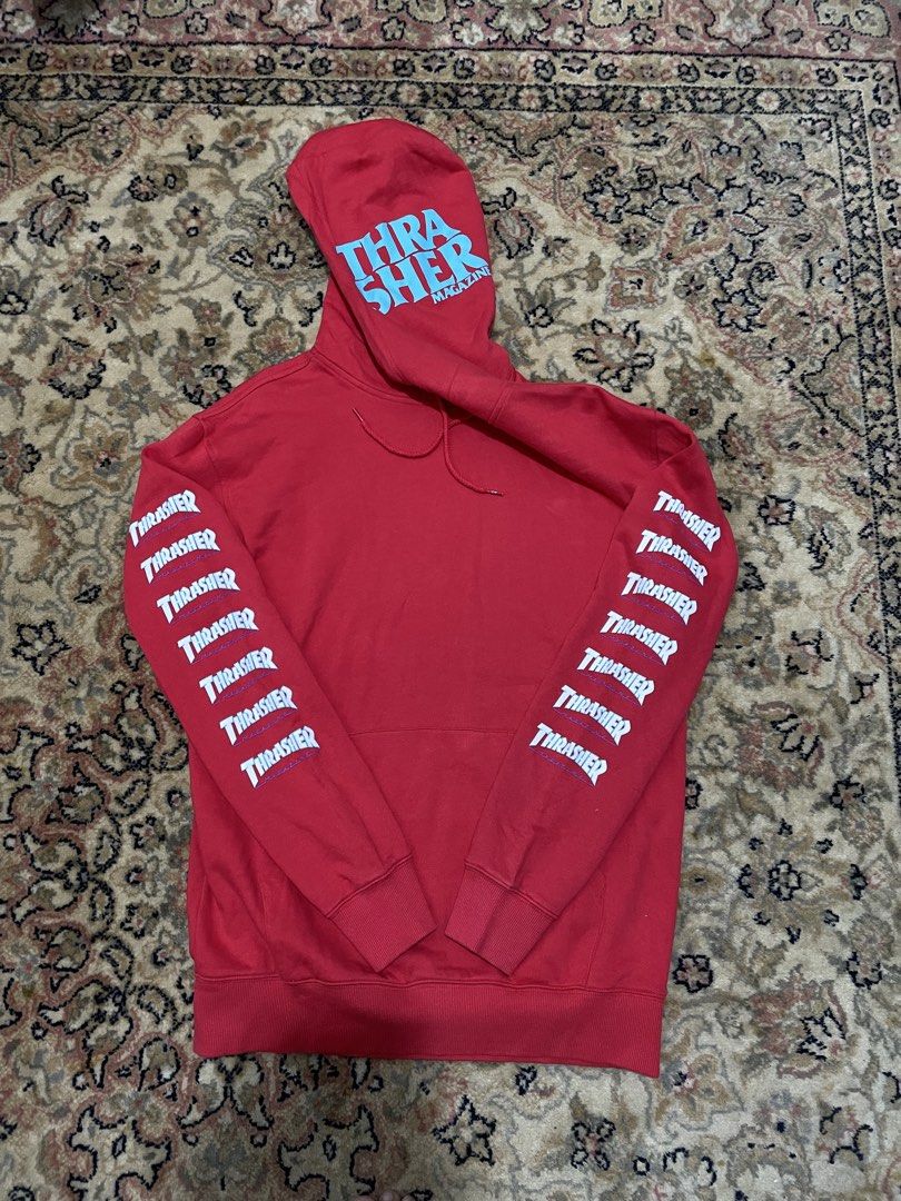 Thrasher Multi Logo Hoodie (Category: Coats, Jackets and Outerwear) located in Angeles City. Submitted by utmostplug (Listing ID 1459399575, Image 2). Description: Size: S Width: 20” Length: 27” Excellent condition No flaws.