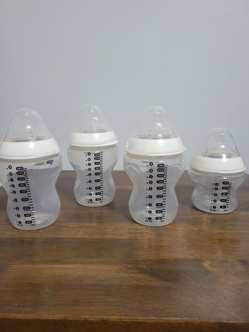 Tommee Tippee Natural Start anti-colic bottle set (bundle) (Category: Breastfeeding & Bottle Feeding) located in Las Pinas. Submitted by starlyt25 (Listing ID 1459453703, Image 2). Description: Tommee Tippee Natural Start Bottles (bundle) Comes with 4 bottles (cap, bottle,nipple) -2 pcs 150ml/5oz bottles -2 pcs 260 ml/9oz bottles -helps mums easily switch between breastfeeding and bottle -unique, compact, easy to hold curved shaped bottle keeps b