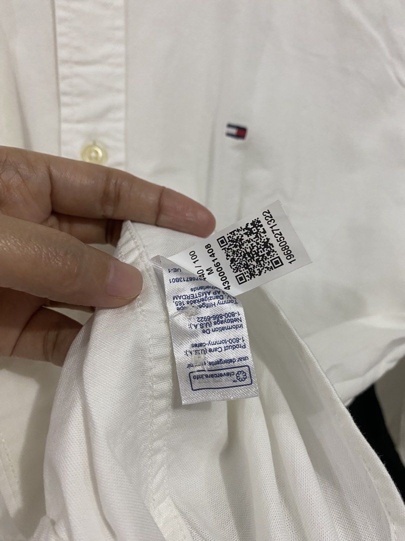 Tommy hilfiger buttondown longsleeves (Category: Formal Shirts) located in Santa Maria. Submitted by jordangail (Listing ID 1459374150, Image 3). Description: Tommy hilfiger buttondown longsleeves Medium on tag 21x29/30 9.9/10 puting puti No issue As new condi Mine na Gcash Jnt God bless.
