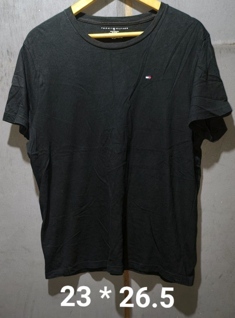 TOMMY HILFIGER SHIRT (Category: Tshirts & Polo Shirts ) located in Makati City. Submitted by updownthrift (Listing ID 1459462310, Image 1). Description: NO ISSUE NEED WASH ONLY.