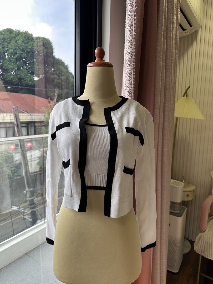 Top with Cardigan Set (Category: Others Tops) located in Manila. Submitted by liangeanph (Listing ID 1459378802, Image 1). Description: 2 pcs Free size.
