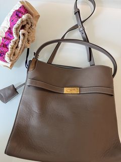 （分類：）位於 。 由 alleshalin20 提交（商品編號 1459312528，圖片 1）。簡介： 。