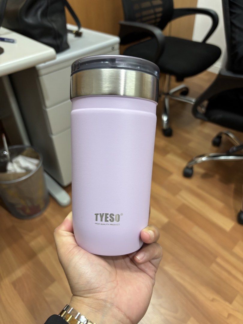 TYESO Tumbler - Lilac (Category: Water Bottles & Tumblers) located in Urdaneta. Submitted by declutteringgurl47382 (Listing ID 1459326400, Image 1). Description: - TYESO Tumbler in a beautiful lilac color - Features a durable stainless steel lid - Excellent for maintaining drink temperature (hot or cold) - Ideal for your on-the-go lifestyle - Guaranteed high-quality product.