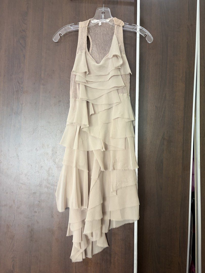 USA tiered dress (Category: Dresses) located in Manila. Submitted by thebookclubz (Listing ID 1459393598, Image 1). Description: .