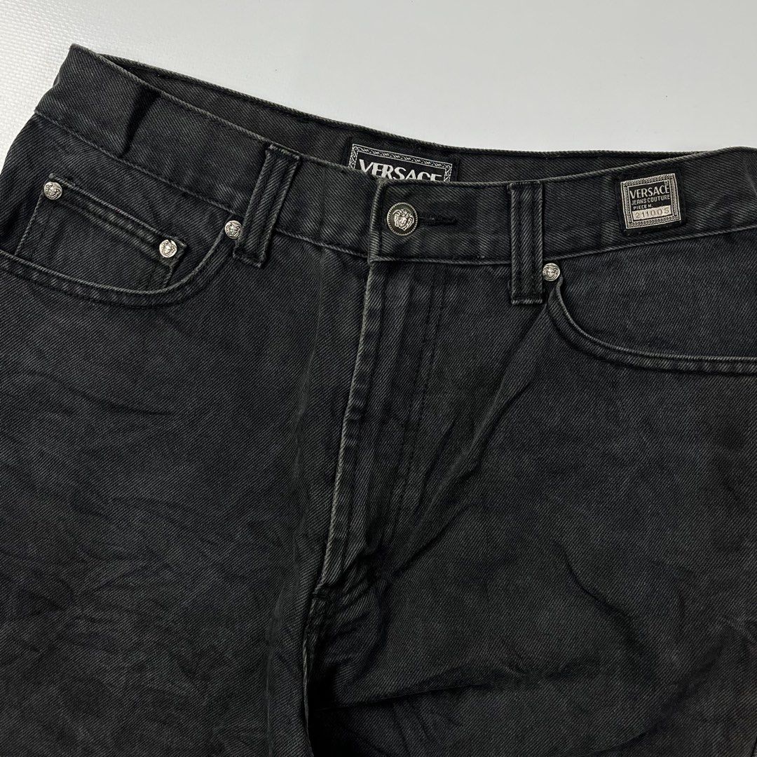 Versace (Category: Luxury Apparel) located in Lucena. Submitted by RAGGGGSSSS (Listing ID 1459409589, Image 3). Description: Vintage Versace Jeans Couture Fits to waists 28-30 Length is 40 Thigh is 11 Bottom Opening is 8.5 Still in Verygood Condition Authentic Honest issue: Minor distressing on bottom (Needwash also) 1000.