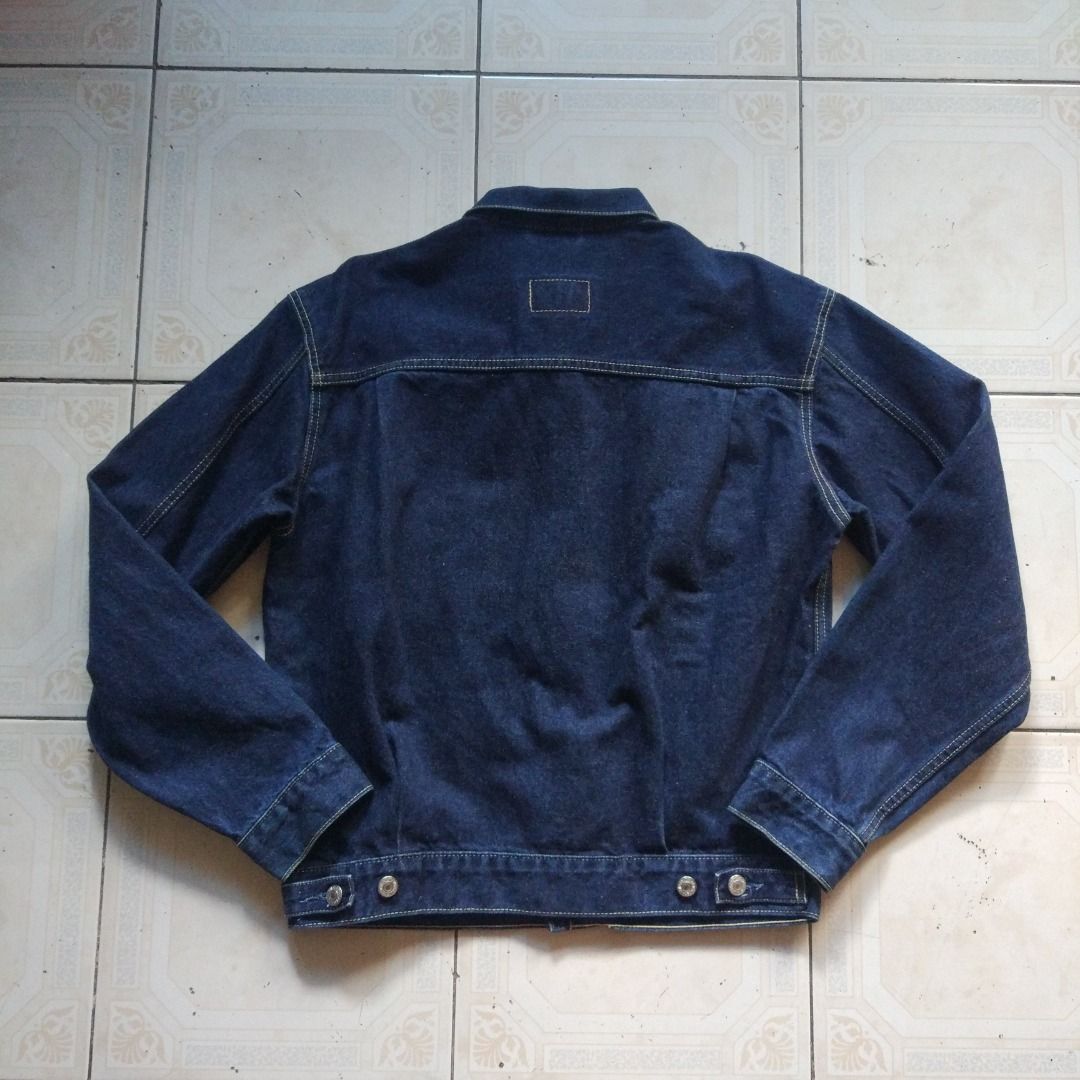 Vintage Levis Type 2 Denim Jacket M (Category: Coats, Jackets and Outerwear) located in Pasay City. Submitted by denimdude.ph (Listing ID 1459396653, Image 2). Description: .