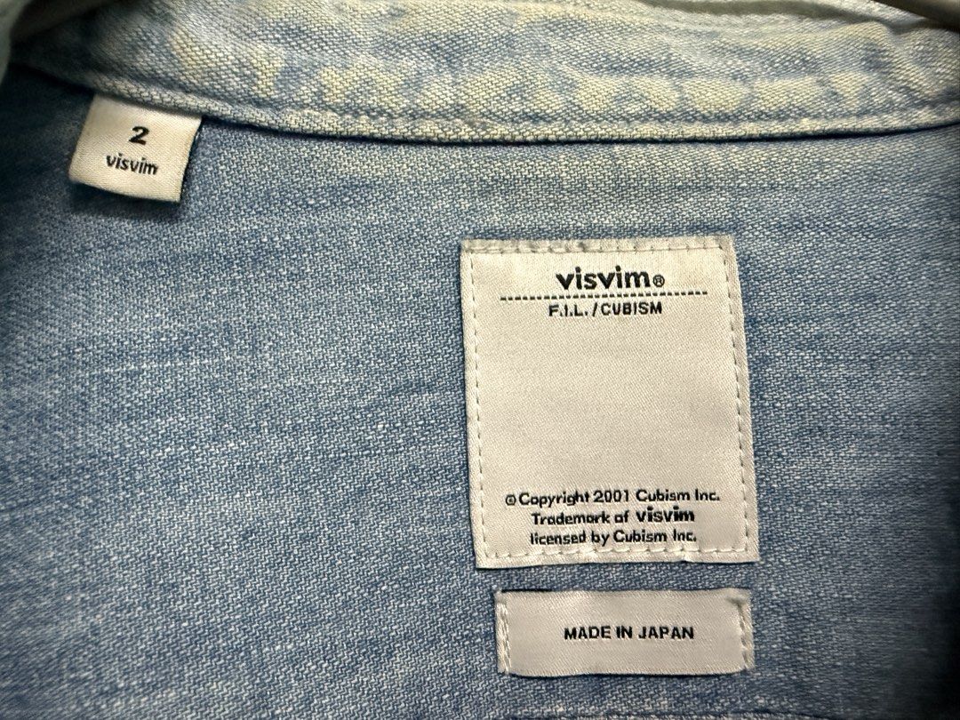 Visvim （分類：T-shirt、恤衫、有領衫）位於 Hong Kong。 由 minna1984 提交（商品編號 1459289929，圖片 3）。簡介： denim shirt Size 2 Sf。