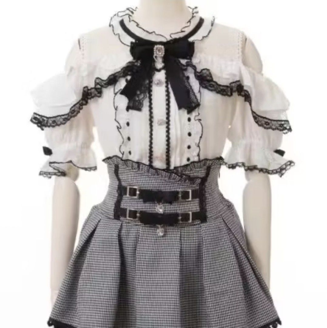 white lace jirai kei Blouse (Category: Blouses) located in Marikina City. Submitted by wontyoukissme (Listing ID 1459461358, Image 3). Description: white & black blouse - from 🍊 app - fits L - XL - no brooch included more info: MOP: gcash MOD: j&t or lalamove .