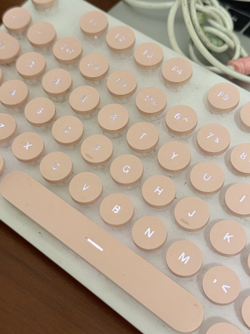 WIRED PINK KEYBOARD AND MOUSE with BACKLIT (Category: Computer Keyboard) located in Marilao. Submitted by hannahjrmn (Listing ID 1459426409, Image 2). Description: missing 1 keycap working.