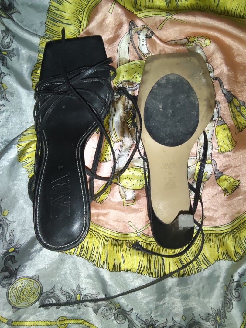 Zara Black Strappy Square-Toe Heeled Sandals (Category: Sandals) located in Manila. Submitted by christinellnz (Listing ID 1459384323, Image 1). Description: -pre loved -used twice -lost the box -price is negotiable rfs: not my style, need funds.
