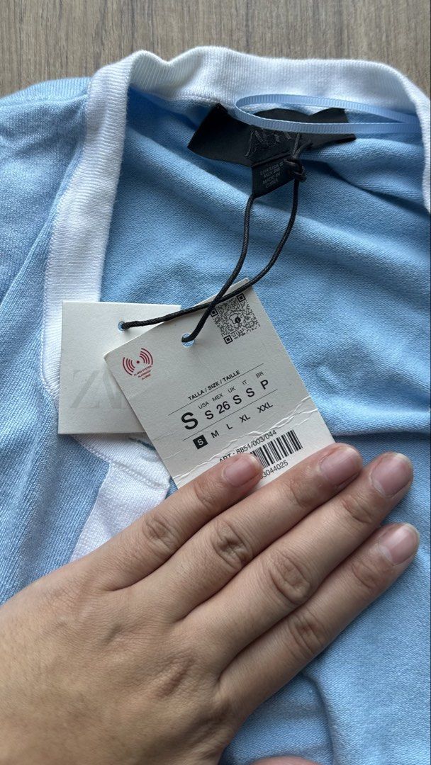 Zara Blue & White Trim Button Up Cardigan (Category: Coats, Jackets and Outerwear) located in Pasig City. Submitted by patchig (Listing ID 1459398998, Image 2). Description: BRAND NEW! Zara Cardigan - light blue with white trim details on neckline, buttons, and pockets - Bought but never used - Still has the tag.