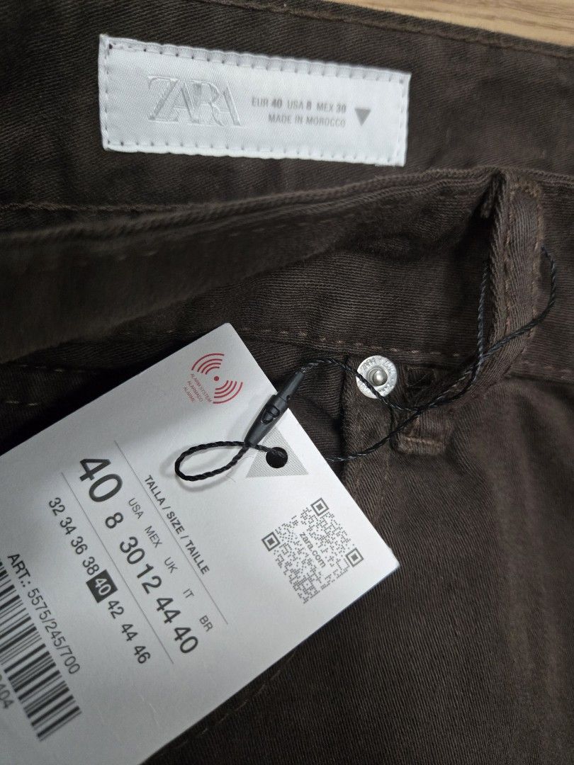 Zara choco brown pants (Category: Jeans) located in Quezon City. Submitted by jen_4kids (Listing ID 1459432347, Image 2). Description: Zara choco brown denim (balloon style) Bottom with strap can adjust to ur style 2 button + 2 button hole Size 40.