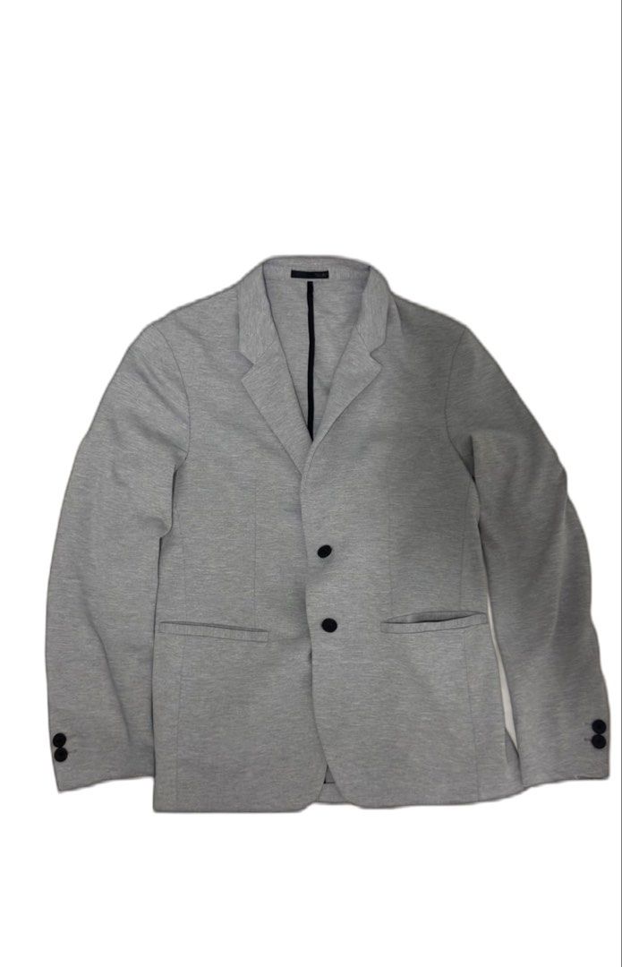 Zara Light Gray Blazer (Category: Coats, Jackets and Outerwear) located in Antipolo. Submitted by themrdeclutter (Listing ID 1459359577, Image 1). Description: 🚨Reminders🚨 ✔️Please manage your expectations some of the items posted are pre-loved. ✔️Color may vary due to lighting. ✔️Just send a direct message if you have further concerns with the items posted. .