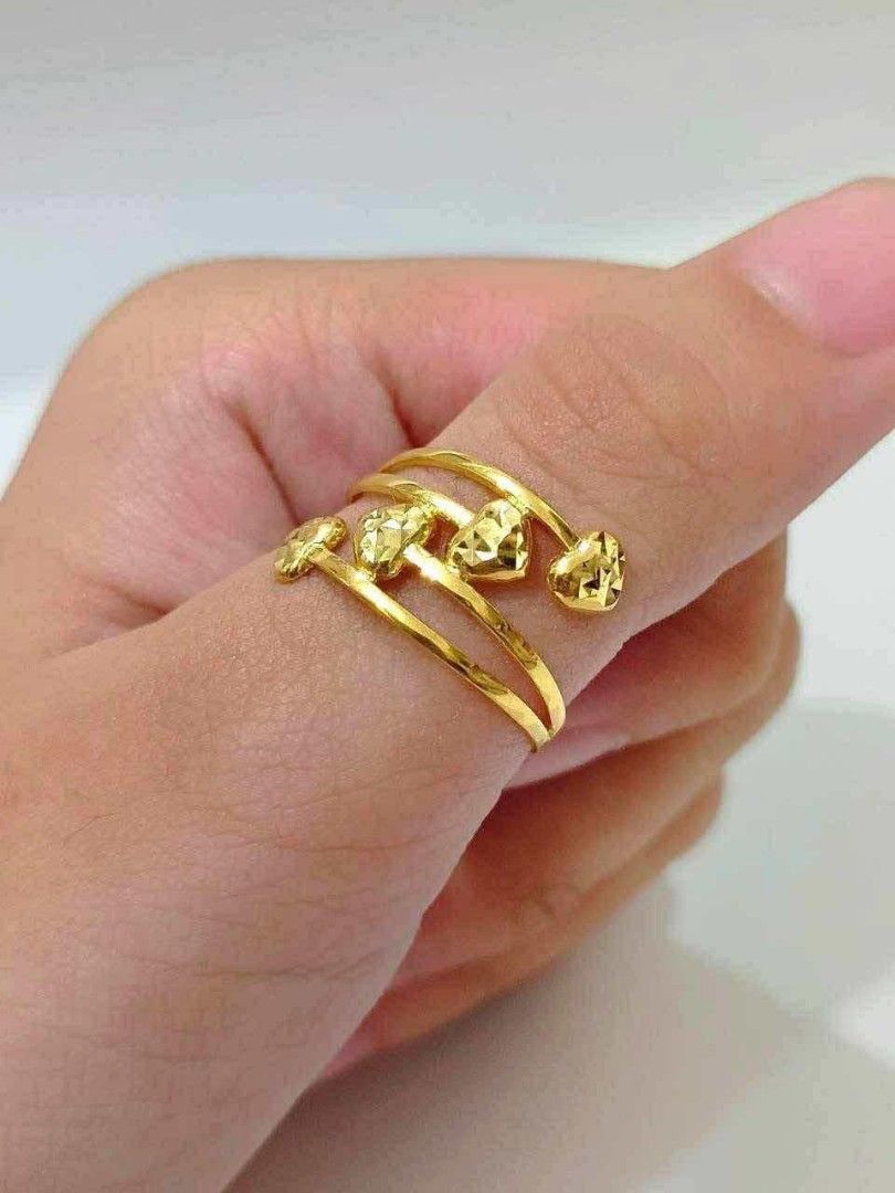 18K Saudi Gold Spiral Heart Ring (Category: Rings) located in Caloocan City. Submitted by cheskhaionlinestore2.0 (Listing ID 1464984683, Image 3). Description: 18K Pure Saudi Gold Spiral Diacut Ring Size 6,7,8 ₱3700 only 📌 🍒 Pawnable/ Nasasangla💯 🍒 Brandnew 💯 🍒 Ship via JNT/ LBC 🍒 Lalamove for same day delivery 🍒 We accept COD COP with downpayment to avoid cancellation of orders ⚡ How to Order? Please feel free to message us directly 🙏🏻