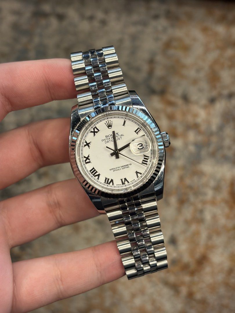 2018 DATEJUST 36 WHITE ROMAN FLUTED JUBILEE (Category: Luxury Watches) located in Manila. Submitted by wcmanila (Listing ID 1464989939, Image 1). Description: Full Set.