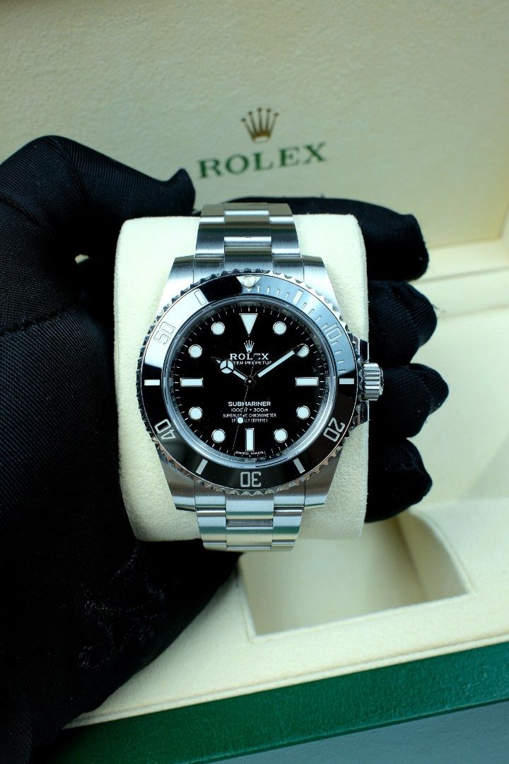 2019 Rolex Submariner No Date (Category: Luxury Watches) located in Quezon City. Submitted by lao.khalid (Listing ID 1465107622, Image 1). Description: 2019 Rolex Submariner No Date Reference no: 114060 Size: 40mm Inclusion: Full set Condition: 9/10 Price: 680k (Slightly Negotiable) Open for authentication.