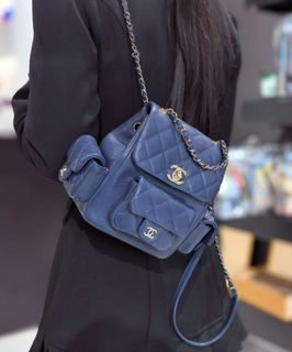 （分類：）位於 。 由 bellize.luxury 提交（商品編號 1465054846，圖片 1）。簡介： 。