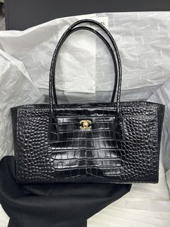 （分類：）位於 。 由 aprellimited 提交（商品編號 1464976575，圖片 1）。簡介： 。
