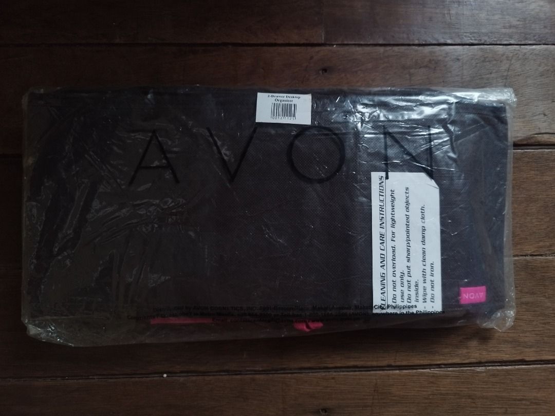 2-Drawer Desktop Organizer (Category: Luxury Bags & Wallets) located in Cavite. Submitted by plorb (Listing ID 1465075230, Image 3). Description: 2-Drawer Desktop Organizer Brand: Avon Condition: New, unused ₱300.
