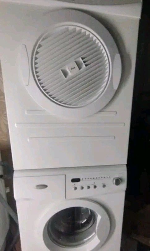 3 set. Wherpool 6kg front load automatic washing machine Ready to laundry (Category: Laundry Baskets) located in Manila. Submitted by brighthawk.29c262 (Listing ID 1465101769, Image 2). Description: FOR SALE! 🔥 💥 3 SETS — WHIRLPOOL WASHER + ELECTRIC DRYER 💥 🧺 6KG EACH Looking for a budget-friendly laundry package? Baka ito na ang hinihintay mo! 👀💰 ✅ 3 pcs Whirlpool Washer – 6KG ✅ 3 pcs Electric Dryer – 6KG ✅ GOOD WORKING CONDITION ✅ NO ISSU