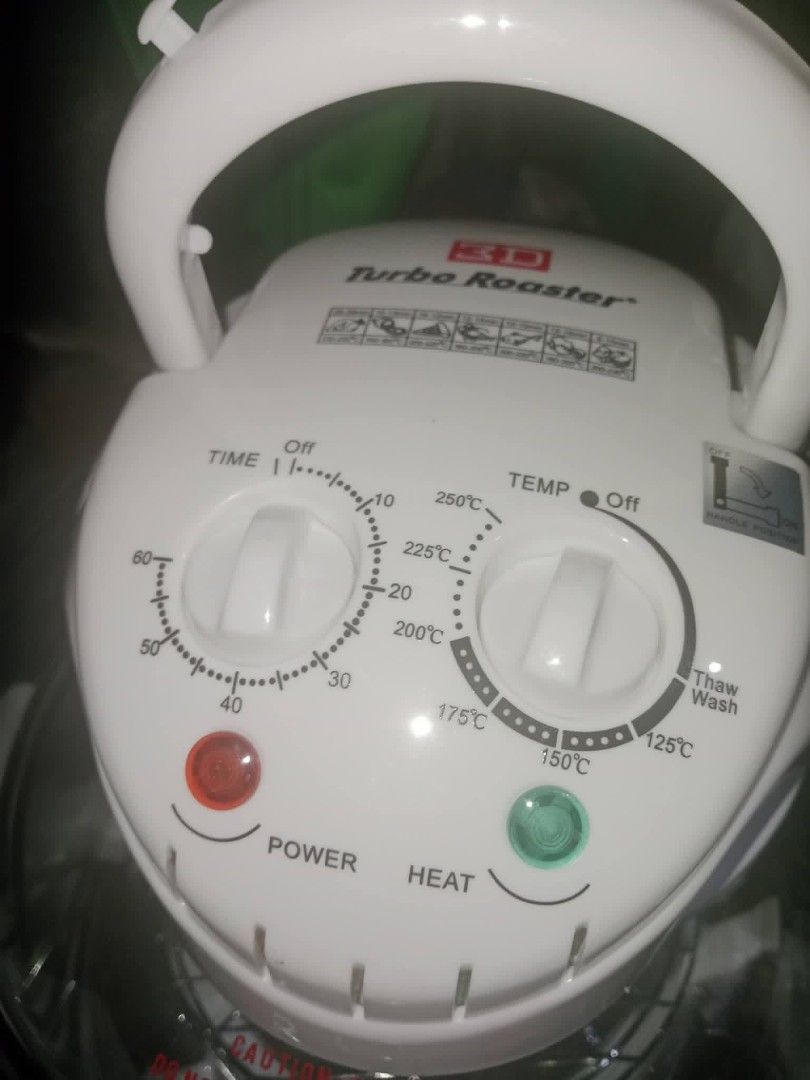 3D TURBO BROILER CR-7G (Category: Cookers) located in Manila. Submitted by happywolf.296af8 (Listing ID 1465150530, Image 3). Description: 3D TURBO BROILER CR-7G [BRAND NEW WITH NO BOX] CR-7G 3D TURBO BROILER | CONVECTION ROASTER P2500 📌 INCLUSIONS: • Turbo • Low rack • High rack • Extender ring • Tong • Instruction Manual Capacity: 10 Liters Power Input: 1300W Color: White Location: Manila 📍 Message me if sure buyer and interested..