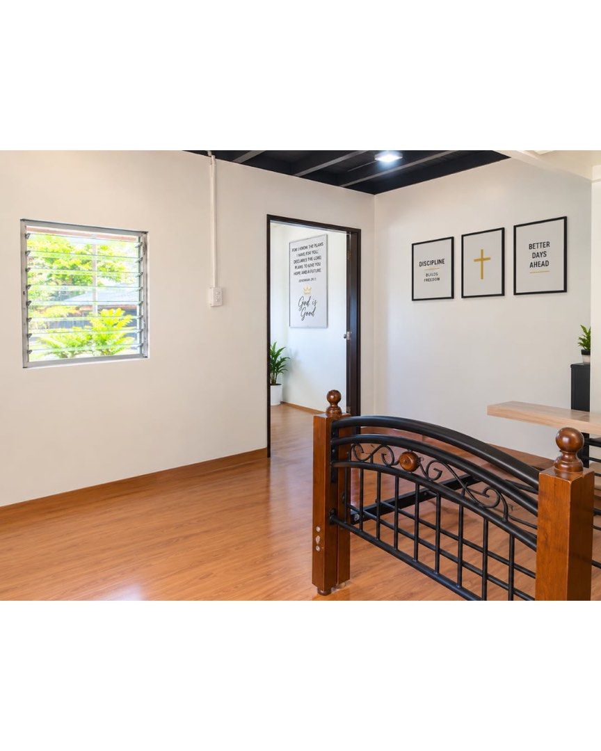 4 Bed 2 Bath House (Category: House & Lot) located in Mabalacat. Submitted by bludhaynes (Listing ID 1465085218, Image 3). Description: 🏡 4-BEDROOM HOUSE FOR RENT Looking for a spacious property for your family or business? This property might be perfect for you! READY FOR MOVE IN ✨ — PROPERTY DETAILS — 🛌 • 4 Bedrooms 🛁 • 2 Bathrooms 🚗 • Car Garage 🛏️ • All rooms with bed frames 🪞 • Semi-furnished 📍 • Bamban, Tarlac — WALKING DISTANCE TO —