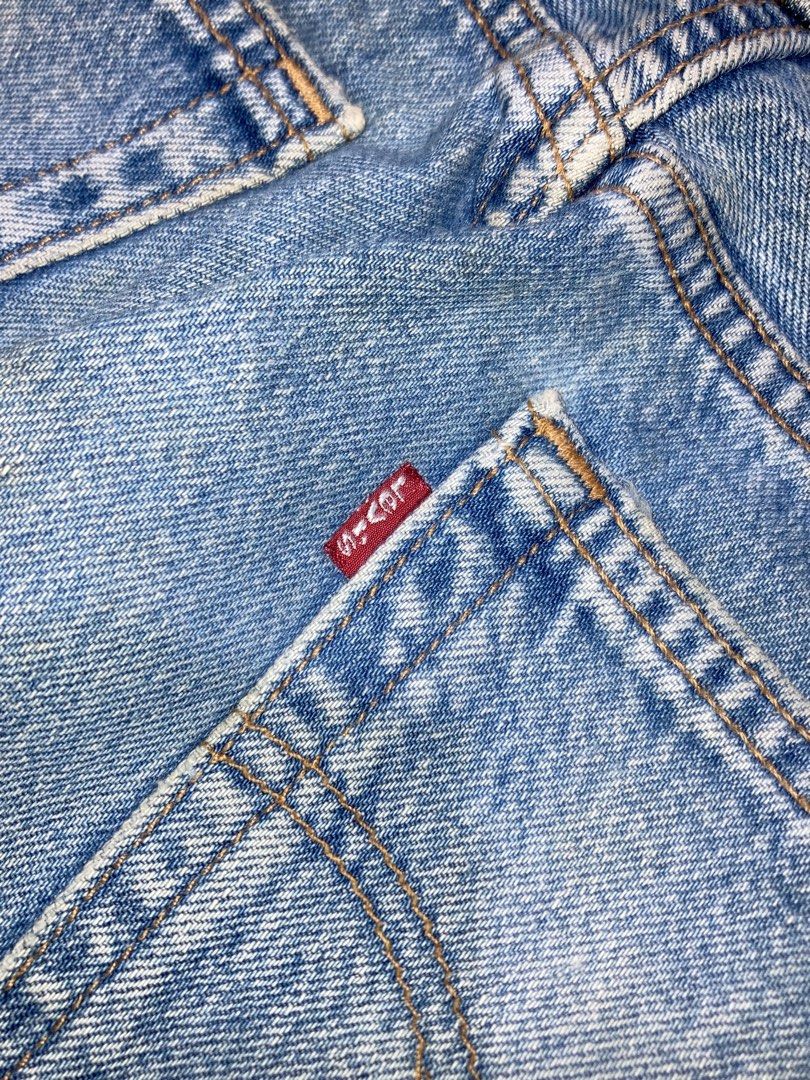 501 LEVI’S JEANS SIZE 31 (Category: Jeans) located in Manila. Submitted by jeeyymzs (Listing ID 1465051675, Image 3). Description: MEN’s JEANS Brand: Levi’s Condition: 8/10 Waist: 31 Length: 41 Issue: Need wash Price: 800 pesos +SF sa malayo Location: Quezon City.