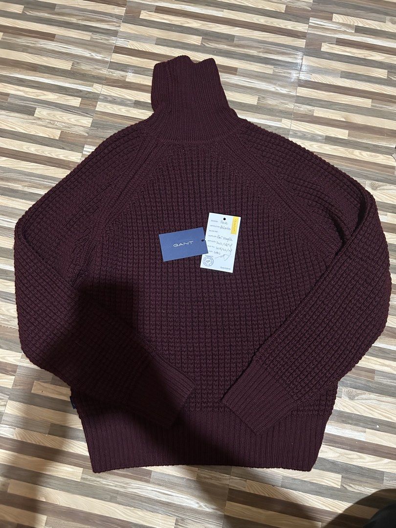 GANT 8060040 TEXTURED ROLL NECK (Category: Coats, Jackets and Outerwear) located in Manila. Submitted by korzy73 (Listing ID 1465102063, Image 1). Description: GANT Turtleneck Knit Sweater Original price: 8,500 Pre-loved / worn once only Excellent condition, no stains or damage Original GANT tags included Size: M Color: Burgundy/Wine Negotiable price.