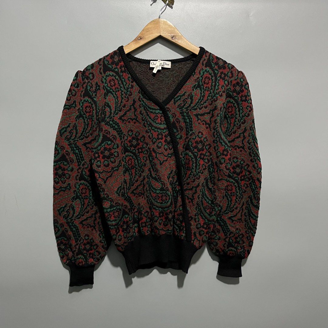 80’s Christian dior knitted (Category: Luxury Apparel) located in Giporlos. Submitted by deloria_jhayr (Listing ID 1465086391, Image 1). Description: W:19.5 L:24 GOODASNEW.
