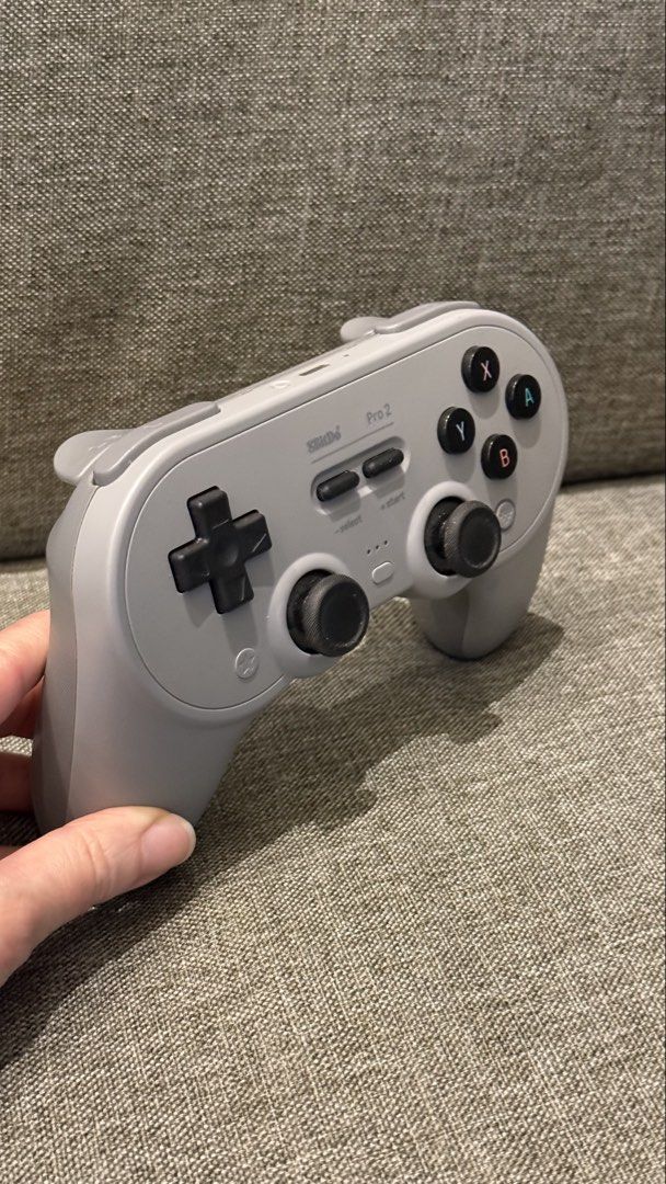 8BitDo Pro 2 Bluetooth Controller (for Switch, Apple, Android, Windows PC) (Category: Controllers) located in Kuala Lumpur. Submitted by icechillin (Listing ID 1465078537, Image 3). Description: ❗️Pls read the full description before placing an order ⬇️ (USED) 8Bitdo Pro 2 Bluetooth Controller - GREY 💰PRICE: RM 95 💸REASON TO SELL: Rarely use~ 📦 SELF PICK-UP or POST 📌I keep the original box but currently is not with me ⬇️ ⬇️⬇️ ⚠️Items are sold